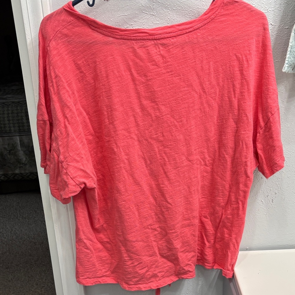 GAP Coral Tie-Front Short Sleeve Tee - Picture 3 of 3